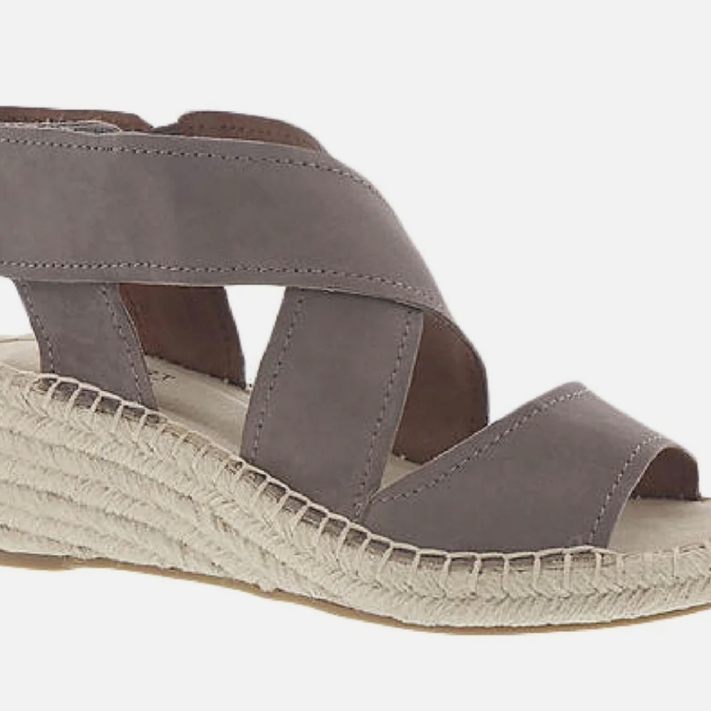 SOLD**Cobb Hill By Rockport Kairi X Strap Womens Adjustable Casual Espadrille